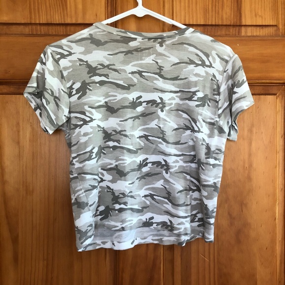 Pale Camo Tee - Picture 4 of 4